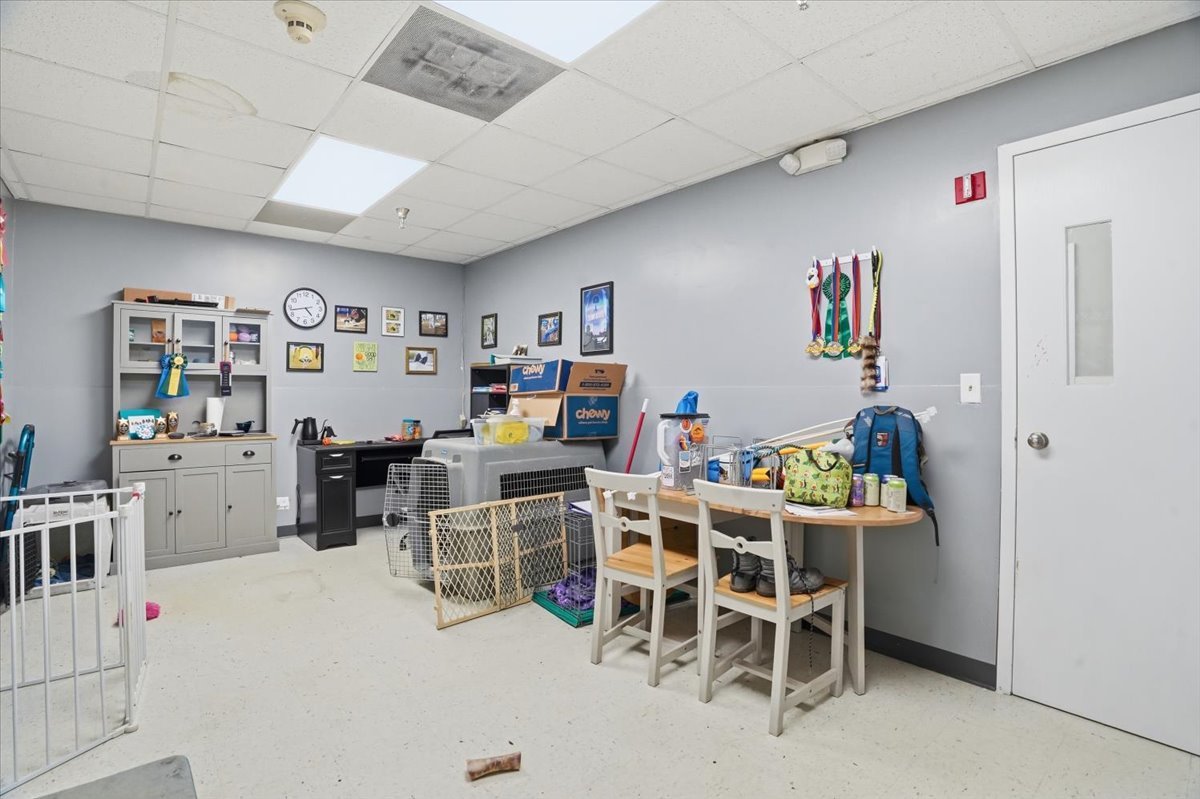 1301 S Lewis Avenue, Waukegan, IL 60085