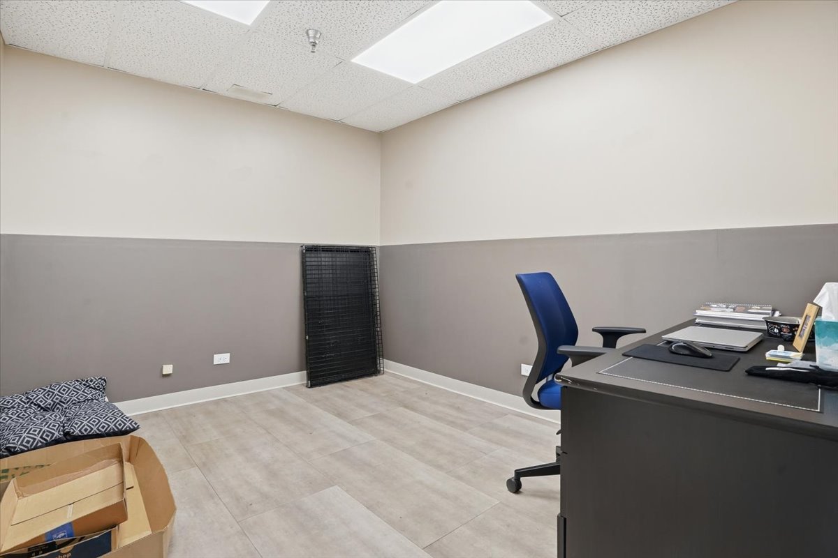 1301 S Lewis Avenue, Waukegan, IL 60085