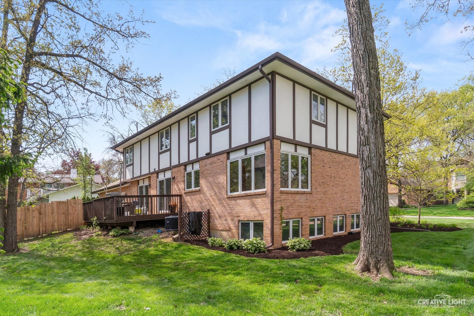 3104 Whispering Oaks Lane, Woodridge, IL 60517