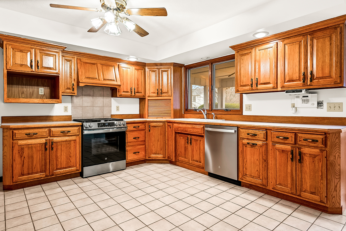 302 Kelly Drive, Normal, IL 61761