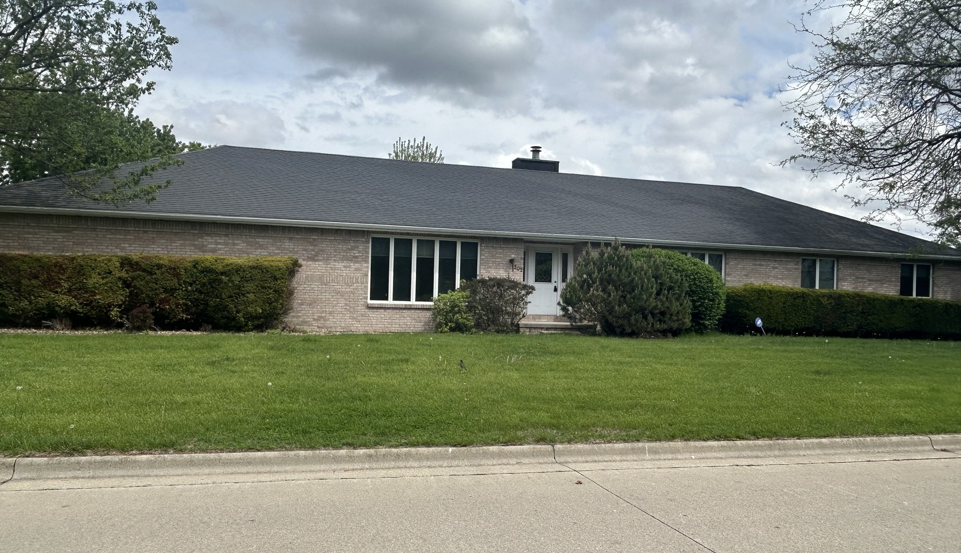 302 Kelly Drive, Normal, IL 61761