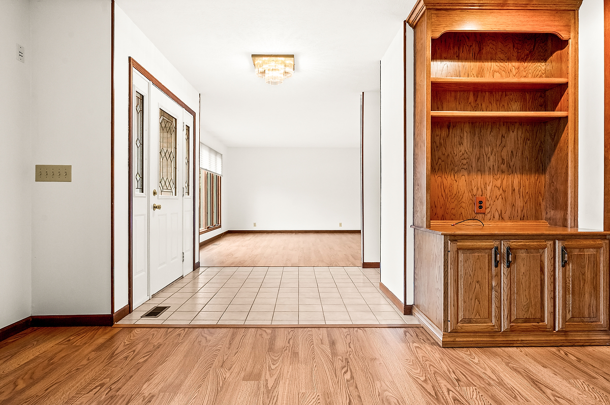 302 Kelly Drive, Normal, IL 61761