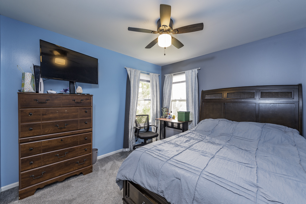 2177 W Wicklow Lane, Round Lake, IL 60073