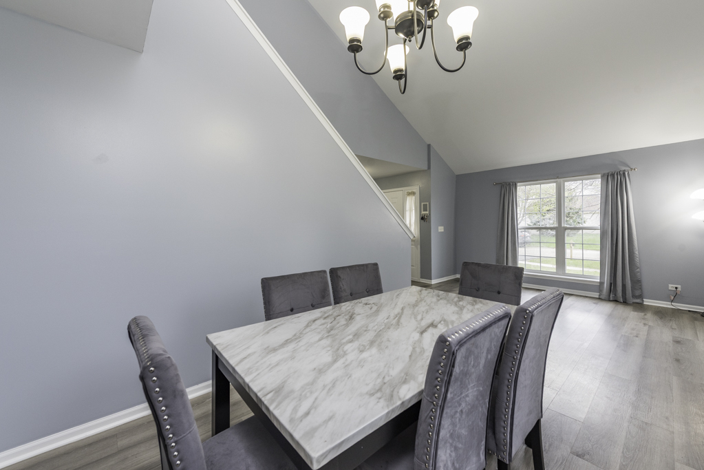 2177 W Wicklow Lane, Round Lake, IL 60073