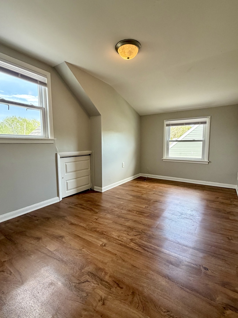 17826 SCHOOL Street, Lansing, IL 60438