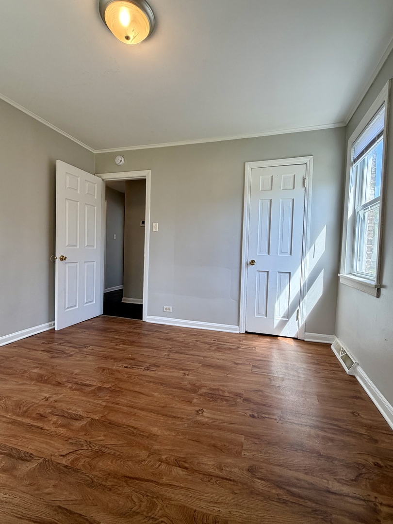 17826 SCHOOL Street, Lansing, IL 60438