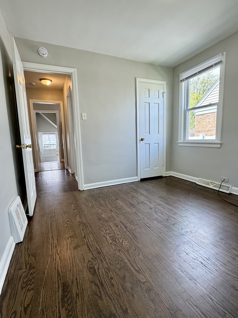 17826 SCHOOL Street, Lansing, IL 60438