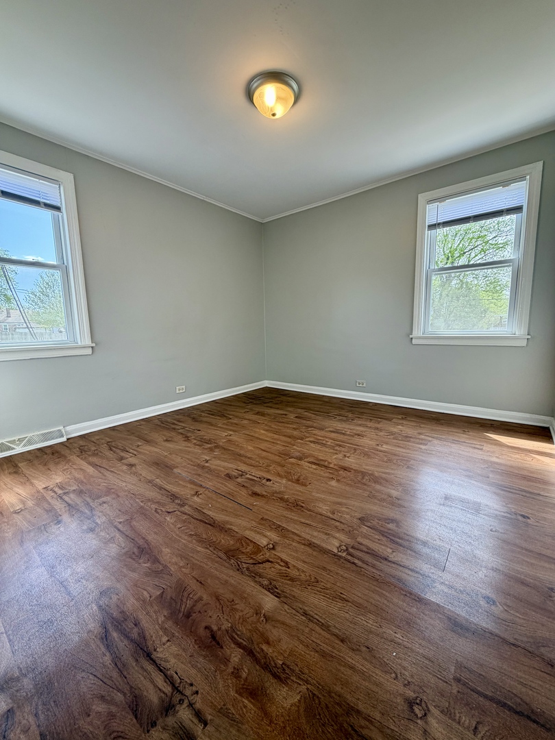 17826 SCHOOL Street, Lansing, IL 60438