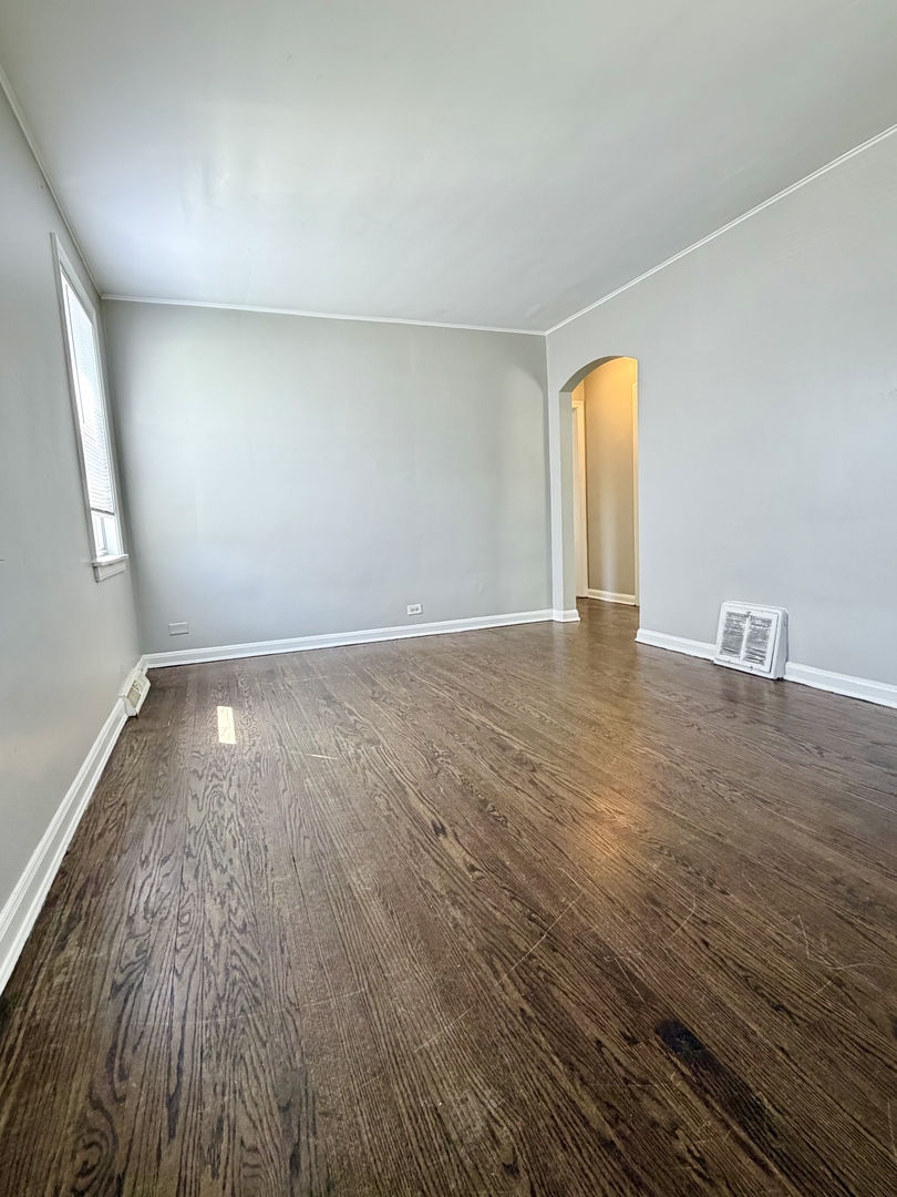 17826 SCHOOL Street, Lansing, IL 60438