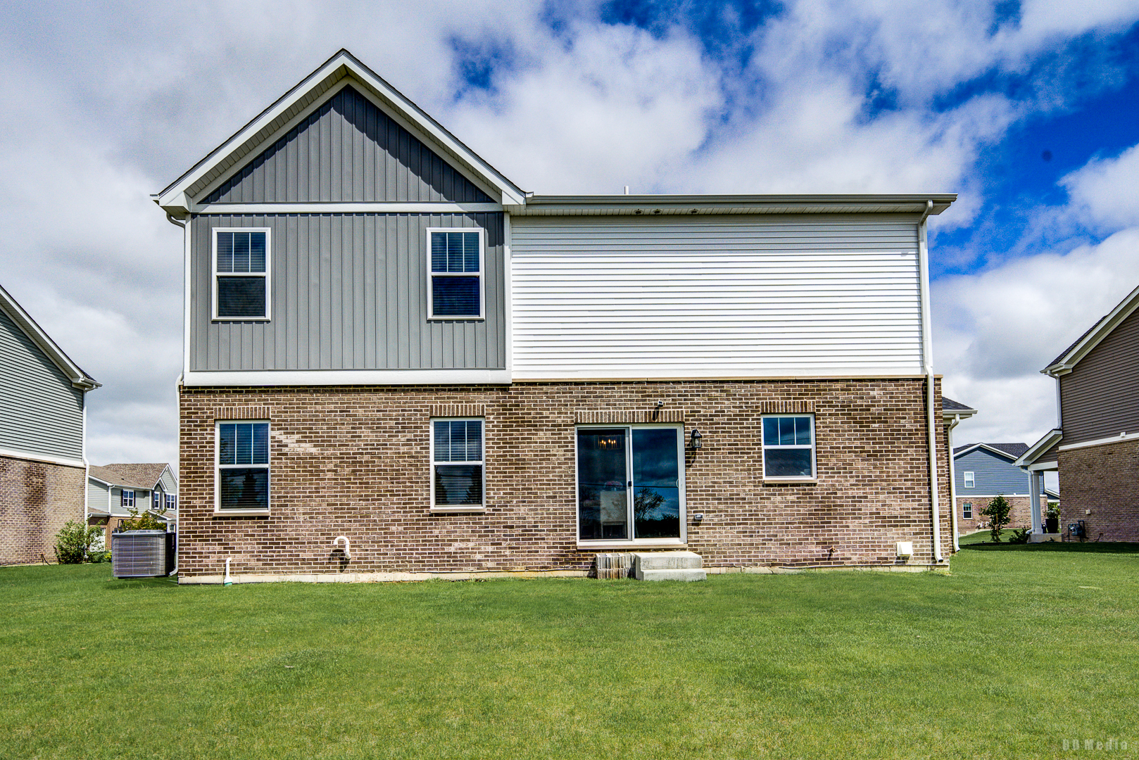 966 Bridle Hill Drive, New Lenox, IL 60451