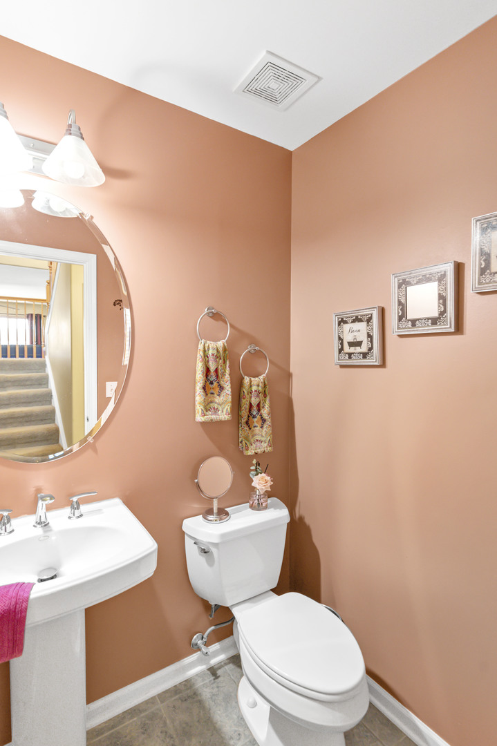 1263 Tamarack Drive, Bartlett, IL 60103