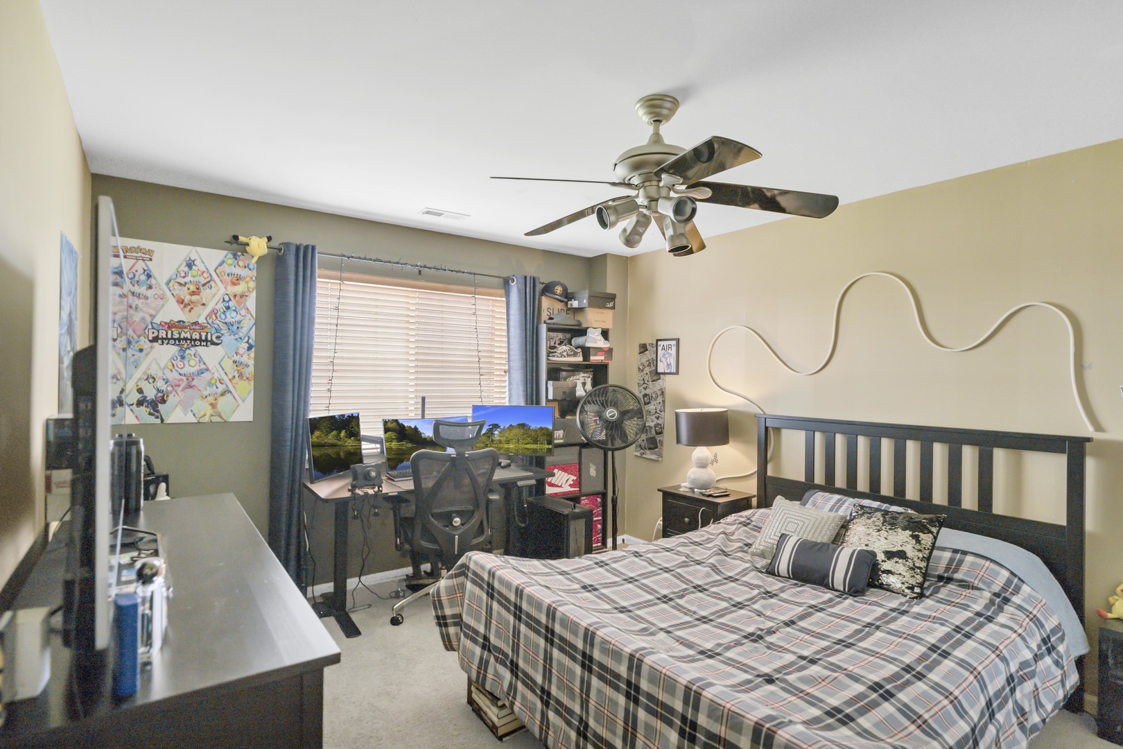 1263 Tamarack Drive, Bartlett, IL 60103