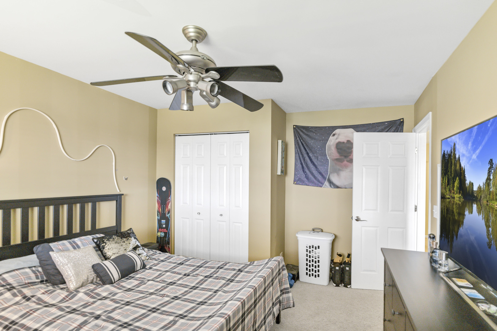 1263 Tamarack Drive, Bartlett, IL 60103