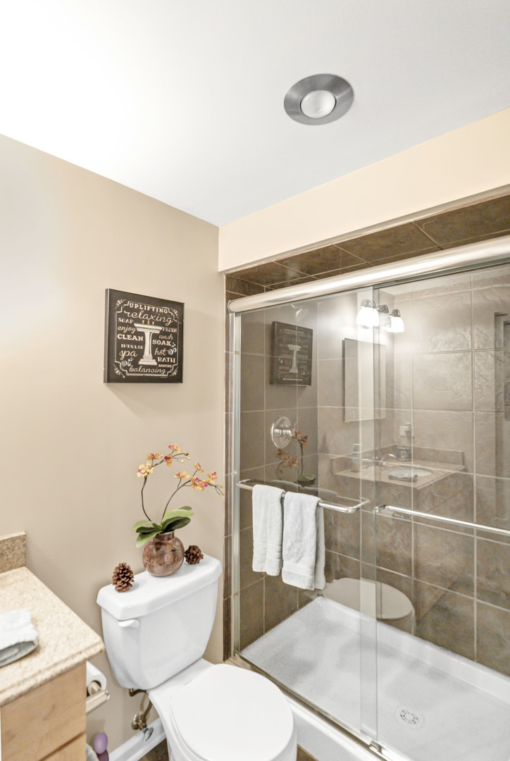 1263 Tamarack Drive, Bartlett, IL 60103