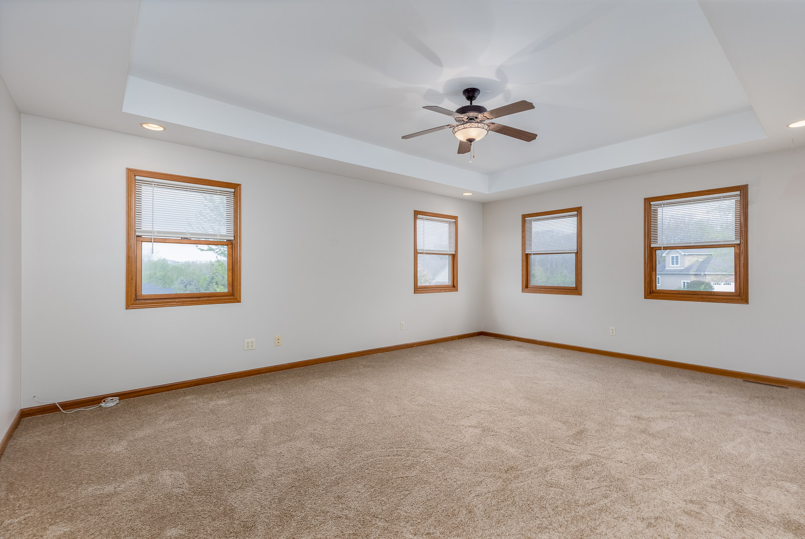 2669 E 1545th Road, Ottawa, IL 61350