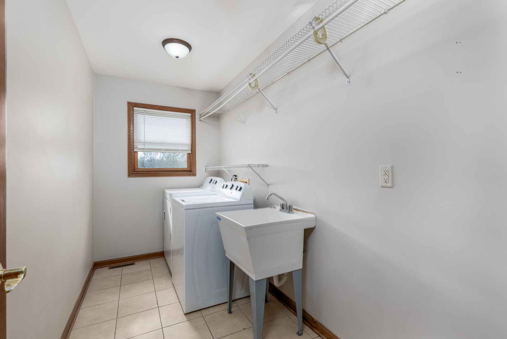 2669 E 1545th Road, Ottawa, IL 61350