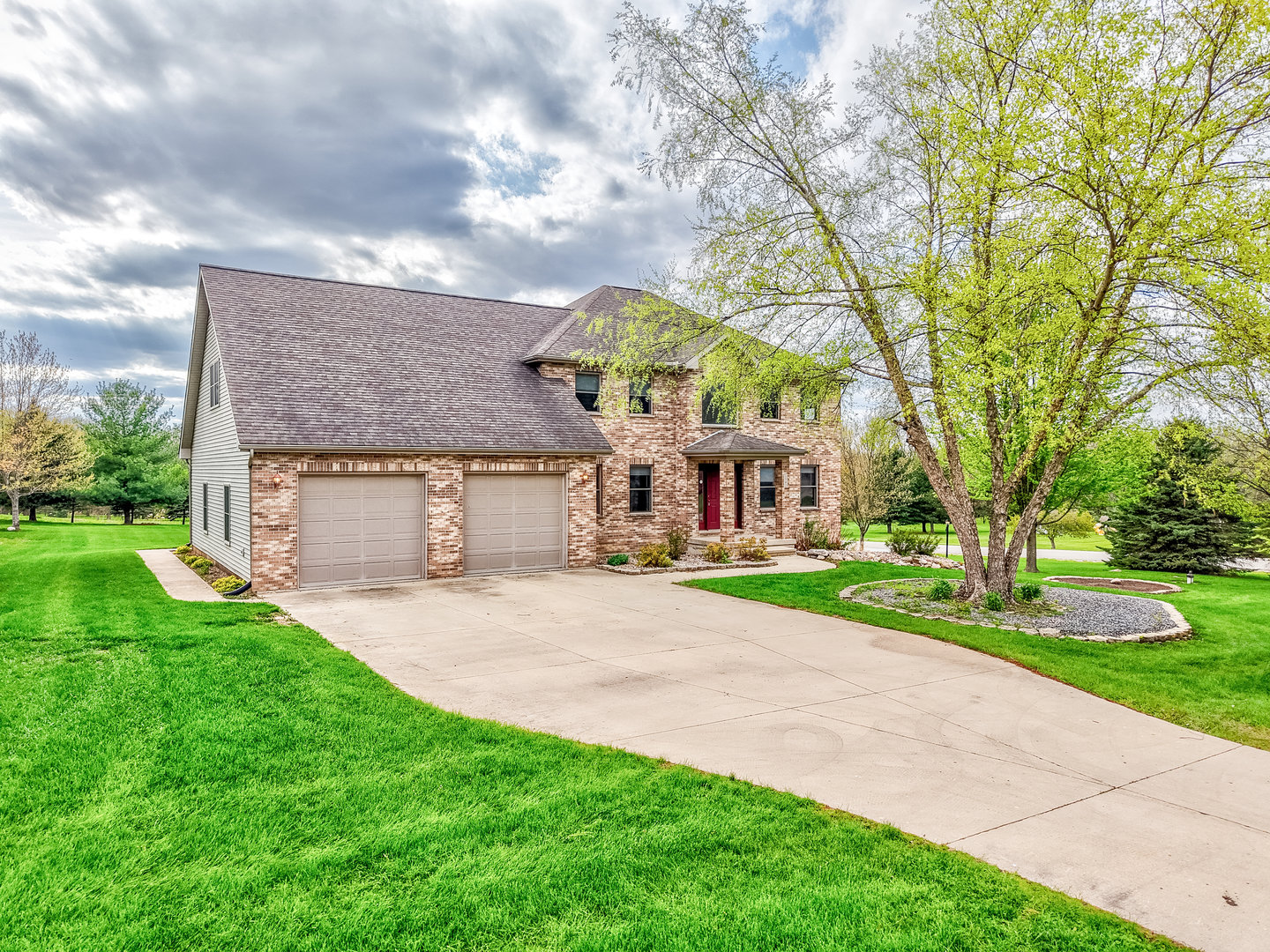 2669 E 1545th Road, Ottawa, IL 61350