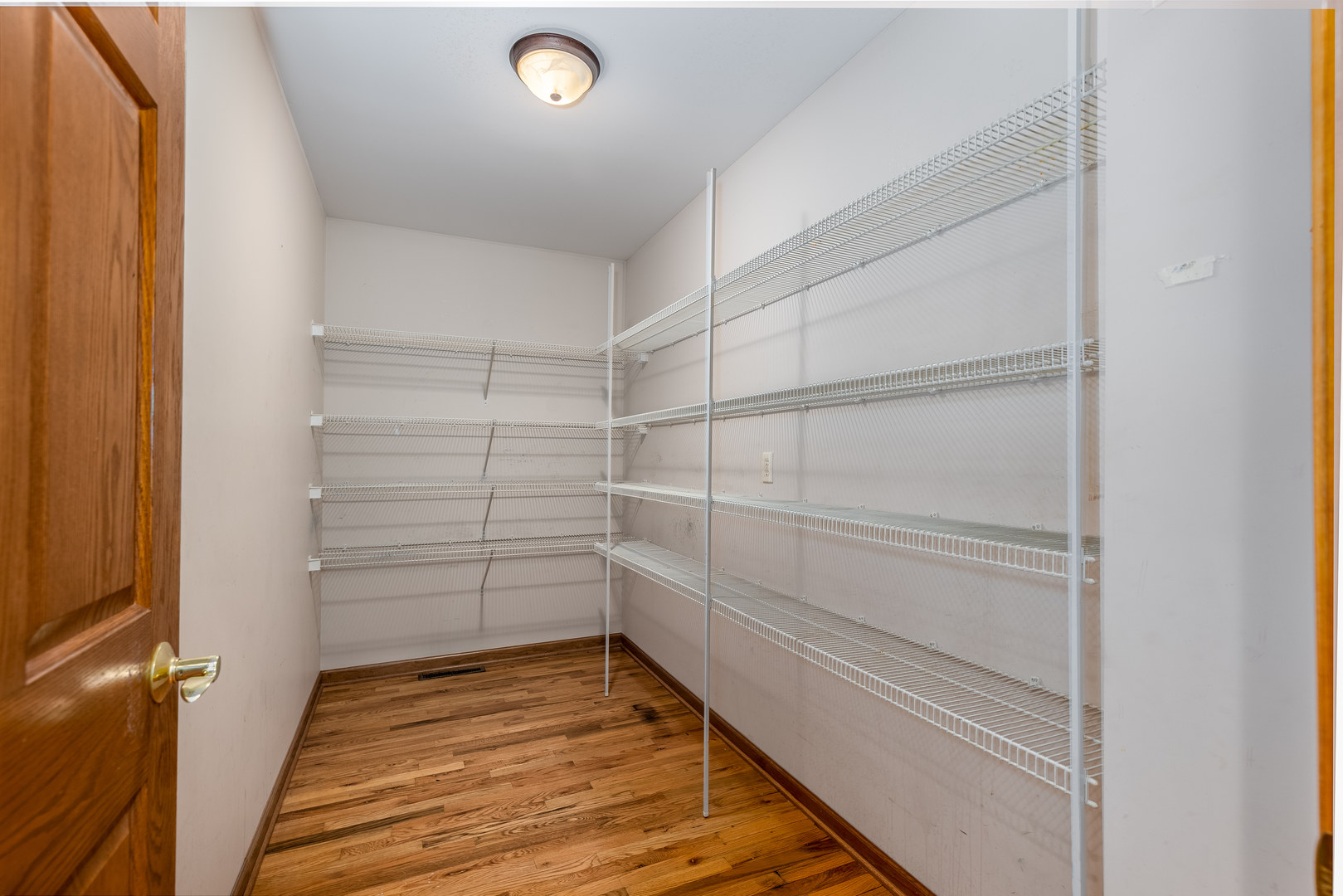 2669 E 1545th Road, Ottawa, IL 61350