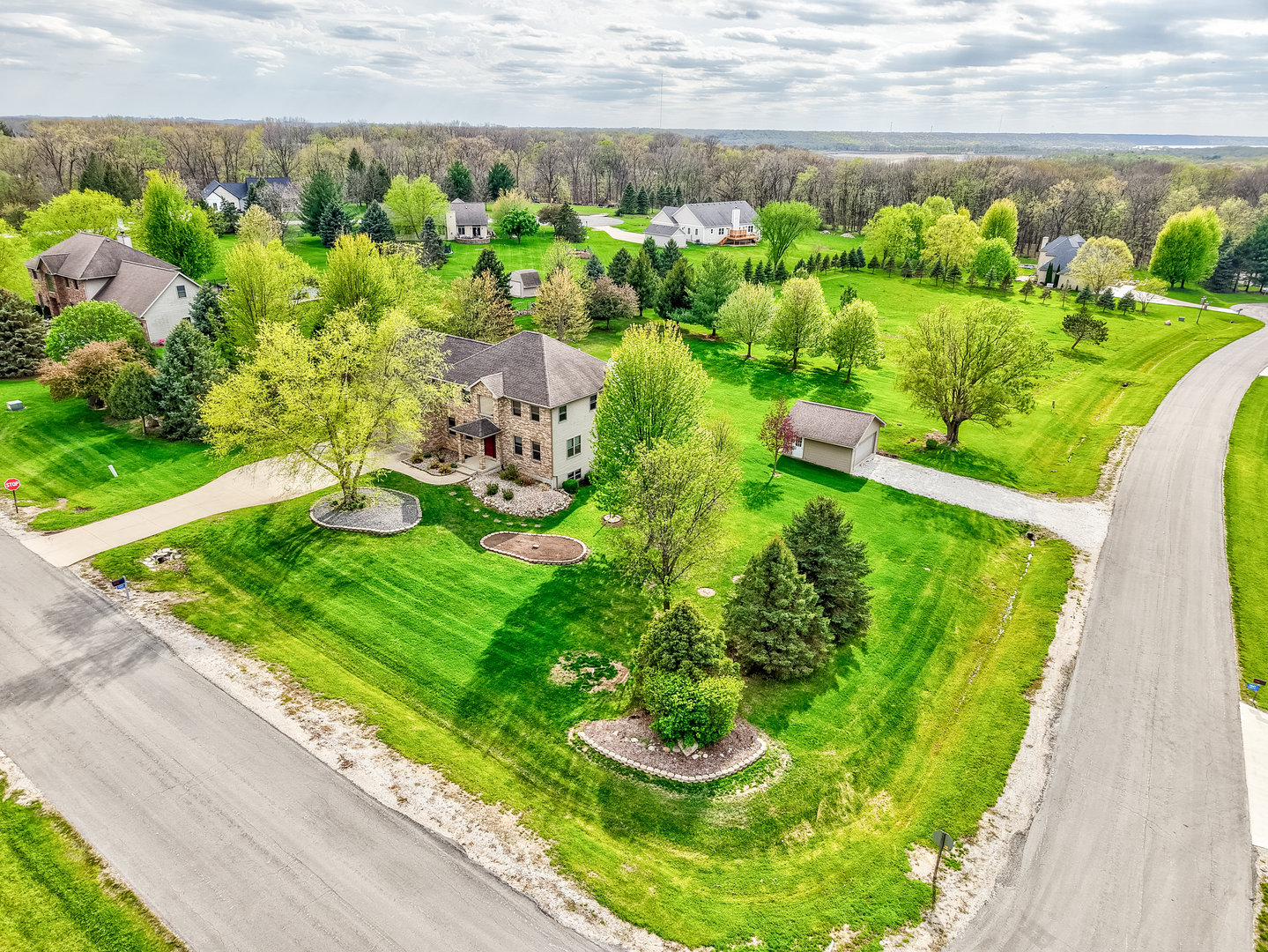 2669 E 1545th Road, Ottawa, IL 61350