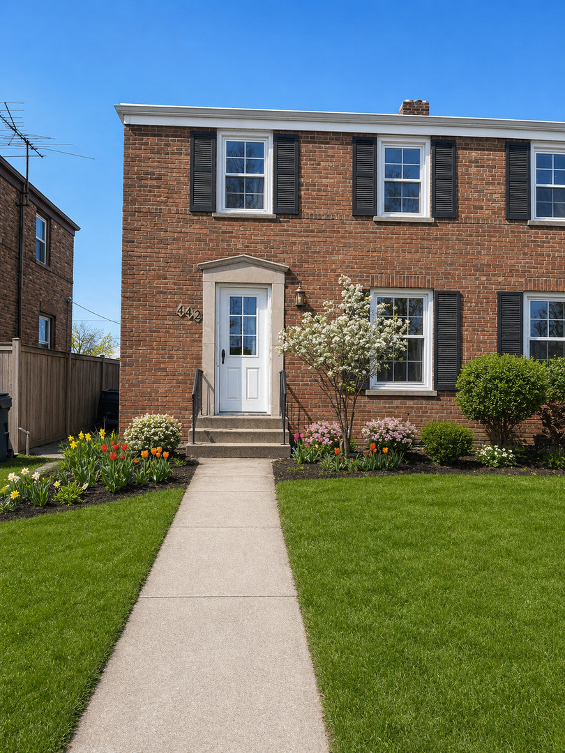 442 Geneva Avenue, Bellwood, IL 60104