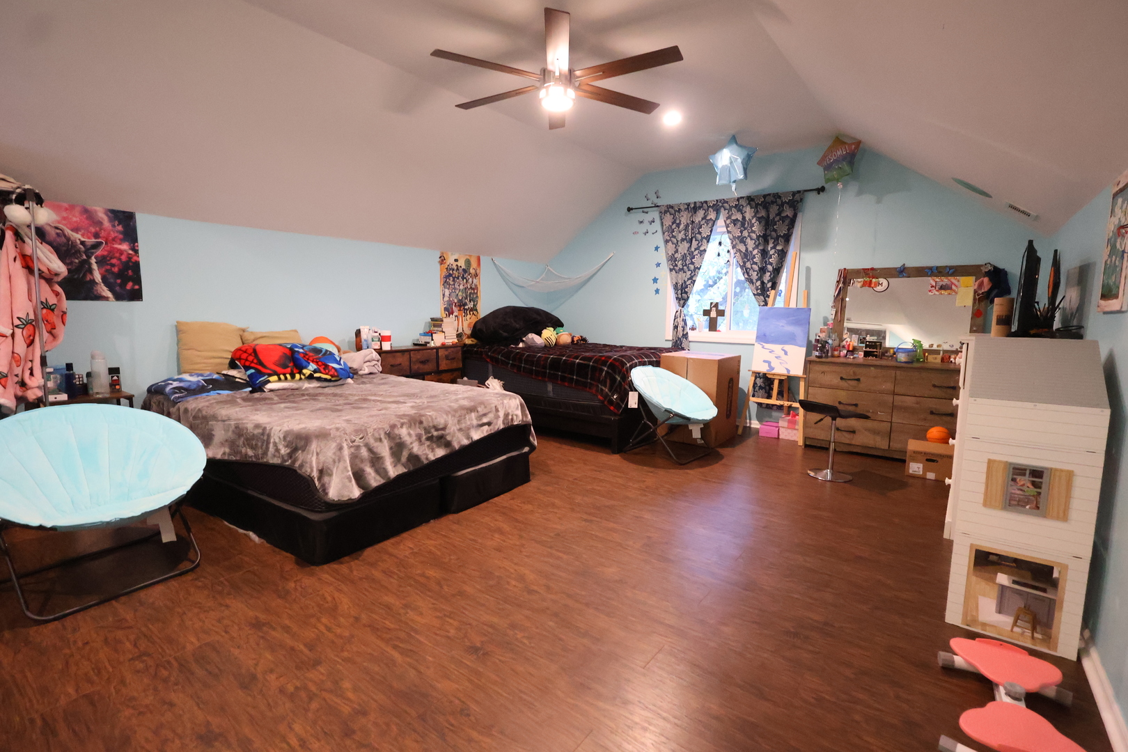 8043 Salisbury Avenue, Lyons, IL 60534