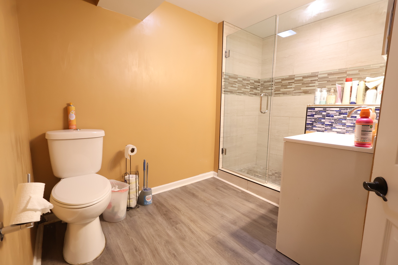 8043 Salisbury Avenue, Lyons, IL 60534