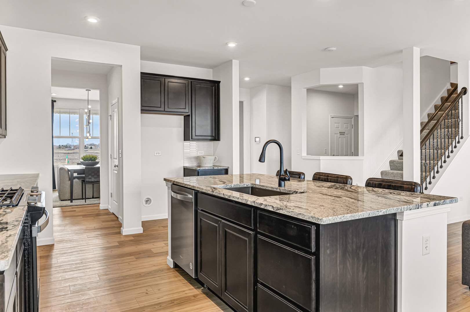 12701 S Harry Circle, Plainfield, IL 60585