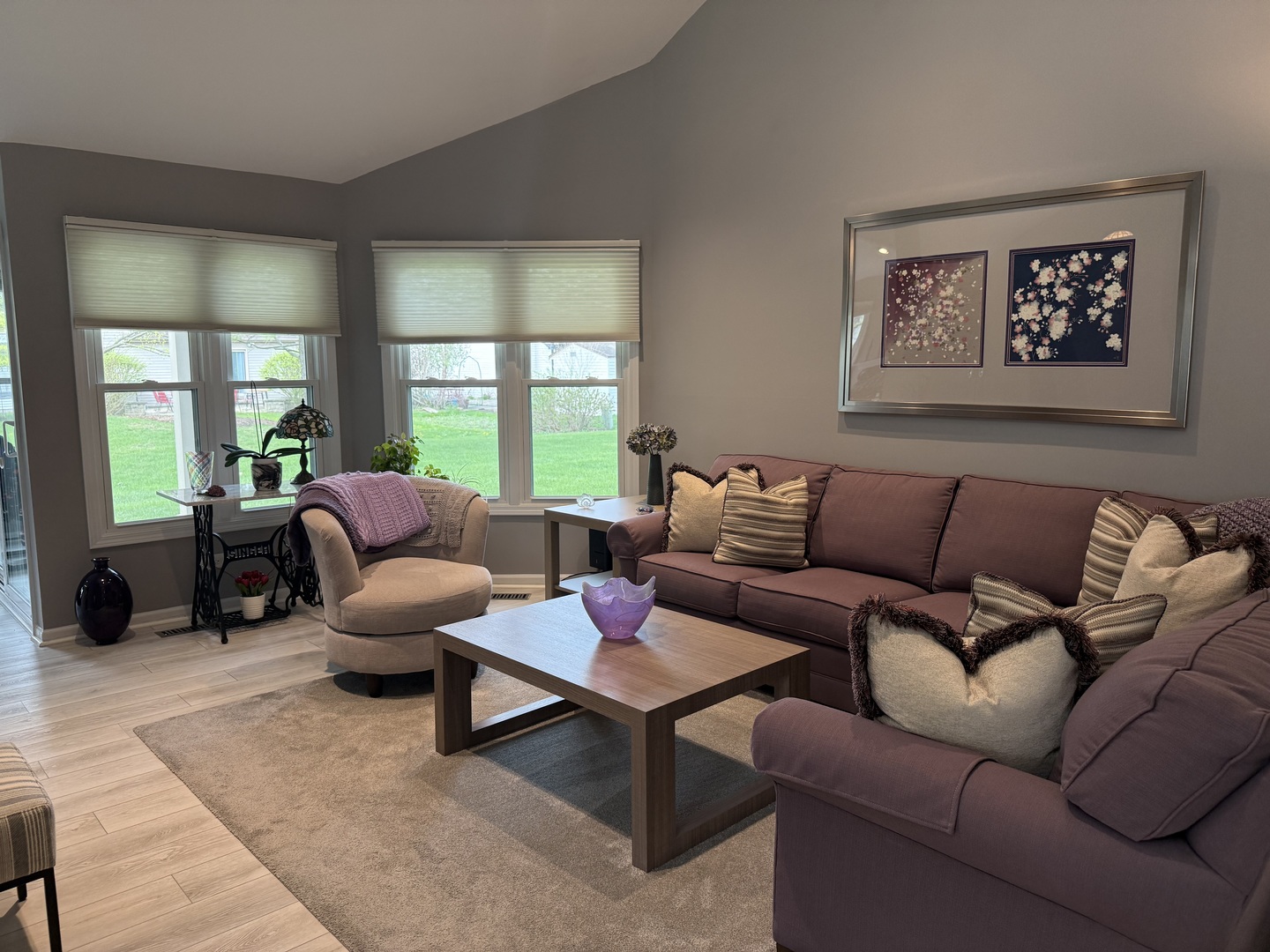 43 Willow Parkway, Buffalo Grove, IL 60089