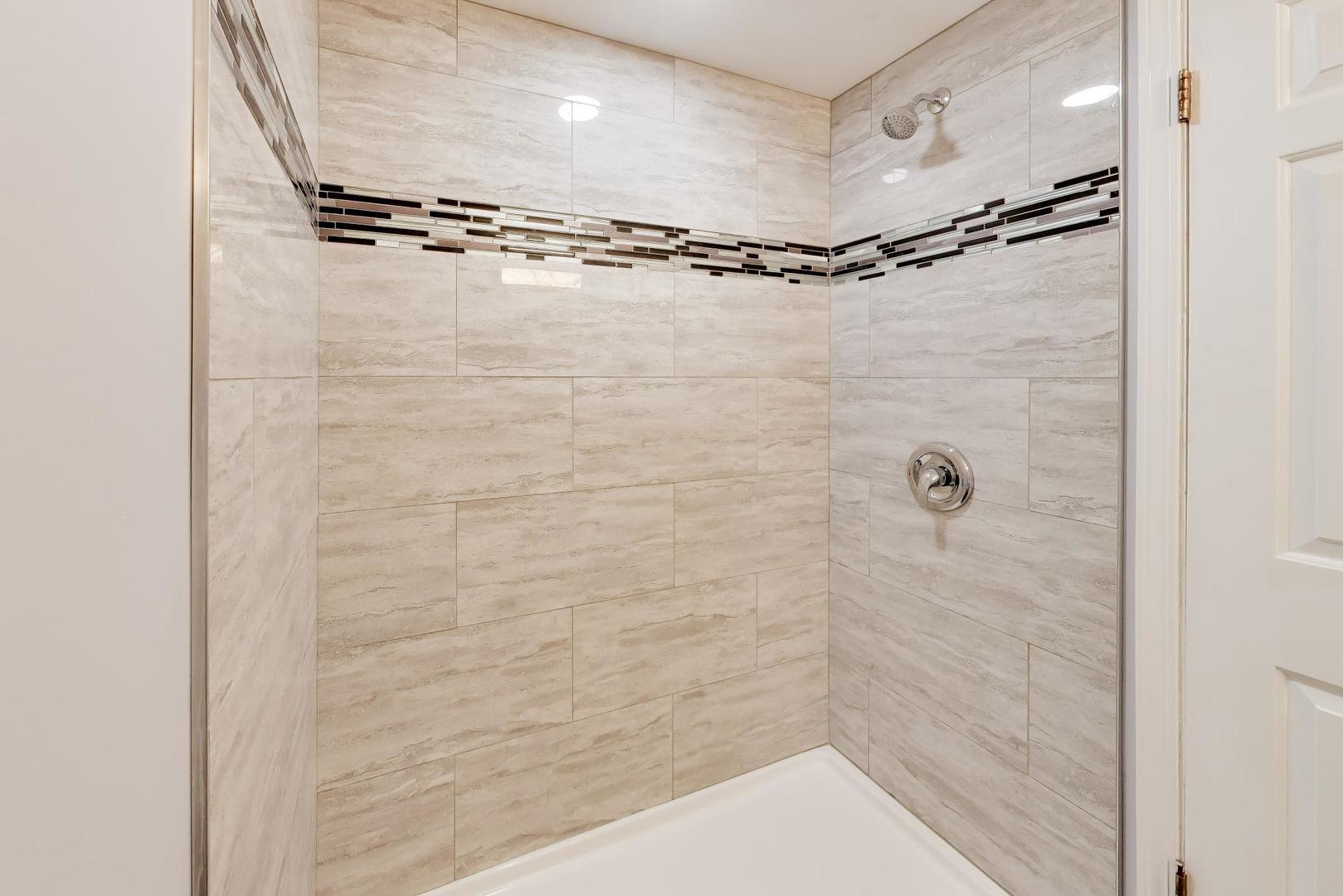 2972 S Loomis Street, Chicago, IL 60608