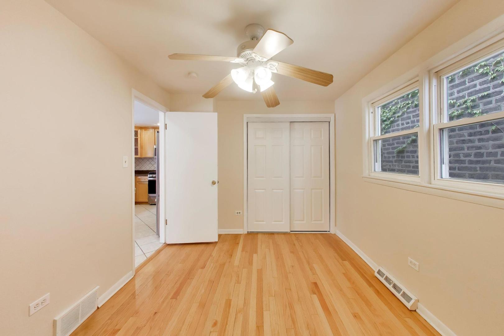 2972 S Loomis Street, Chicago, IL 60608
