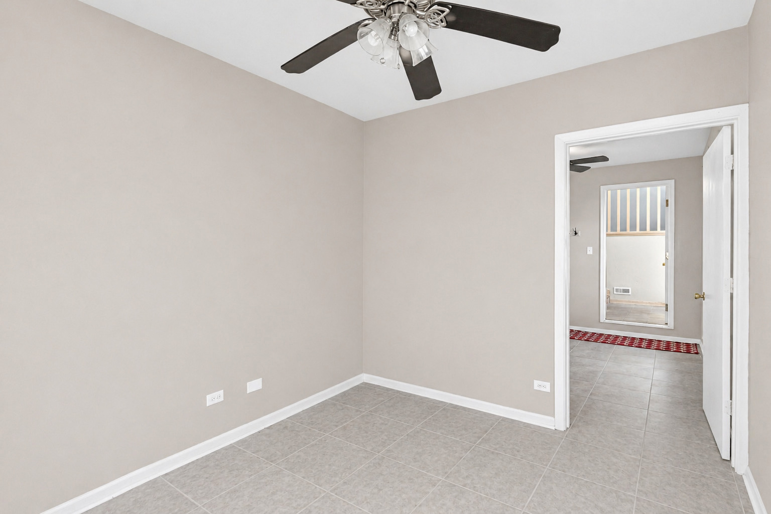 439 E Morse Avenue, Bartlett, IL 60103