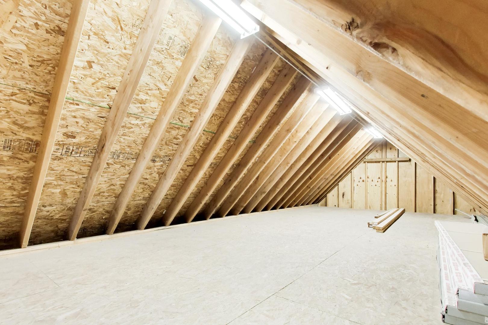 8S510 Oxford Lane, Naperville, IL 60565