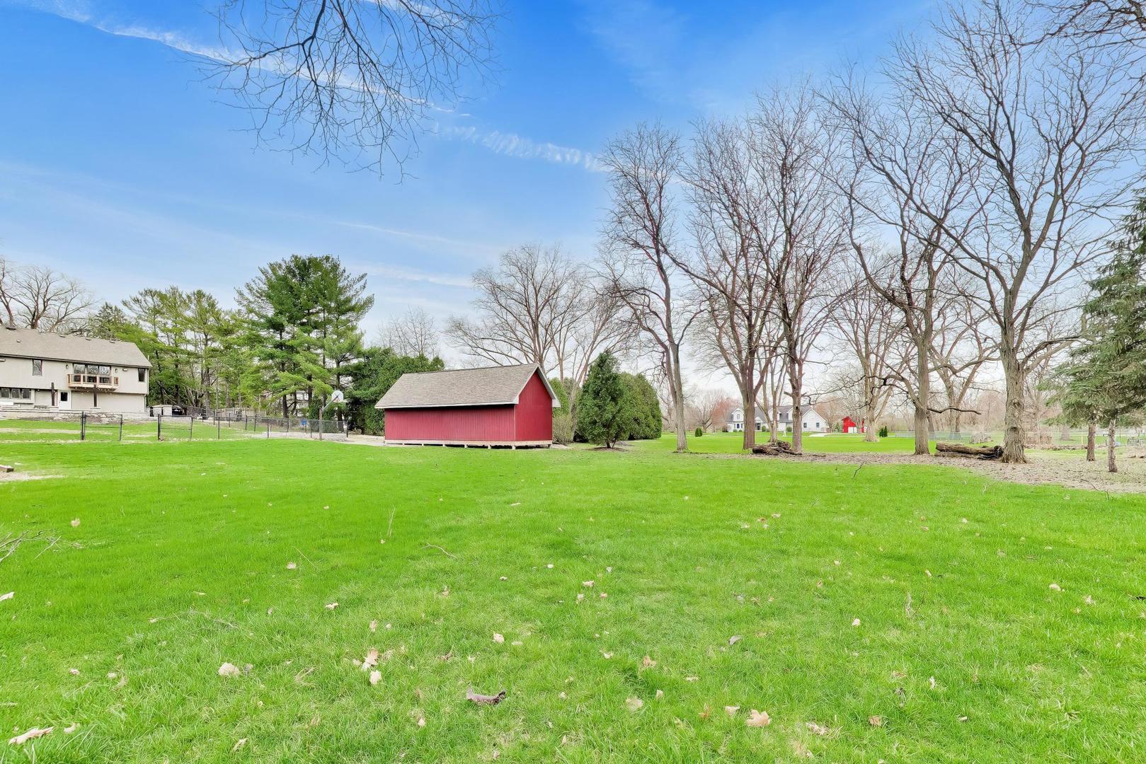 8S510 Oxford Lane, Naperville, IL 60565