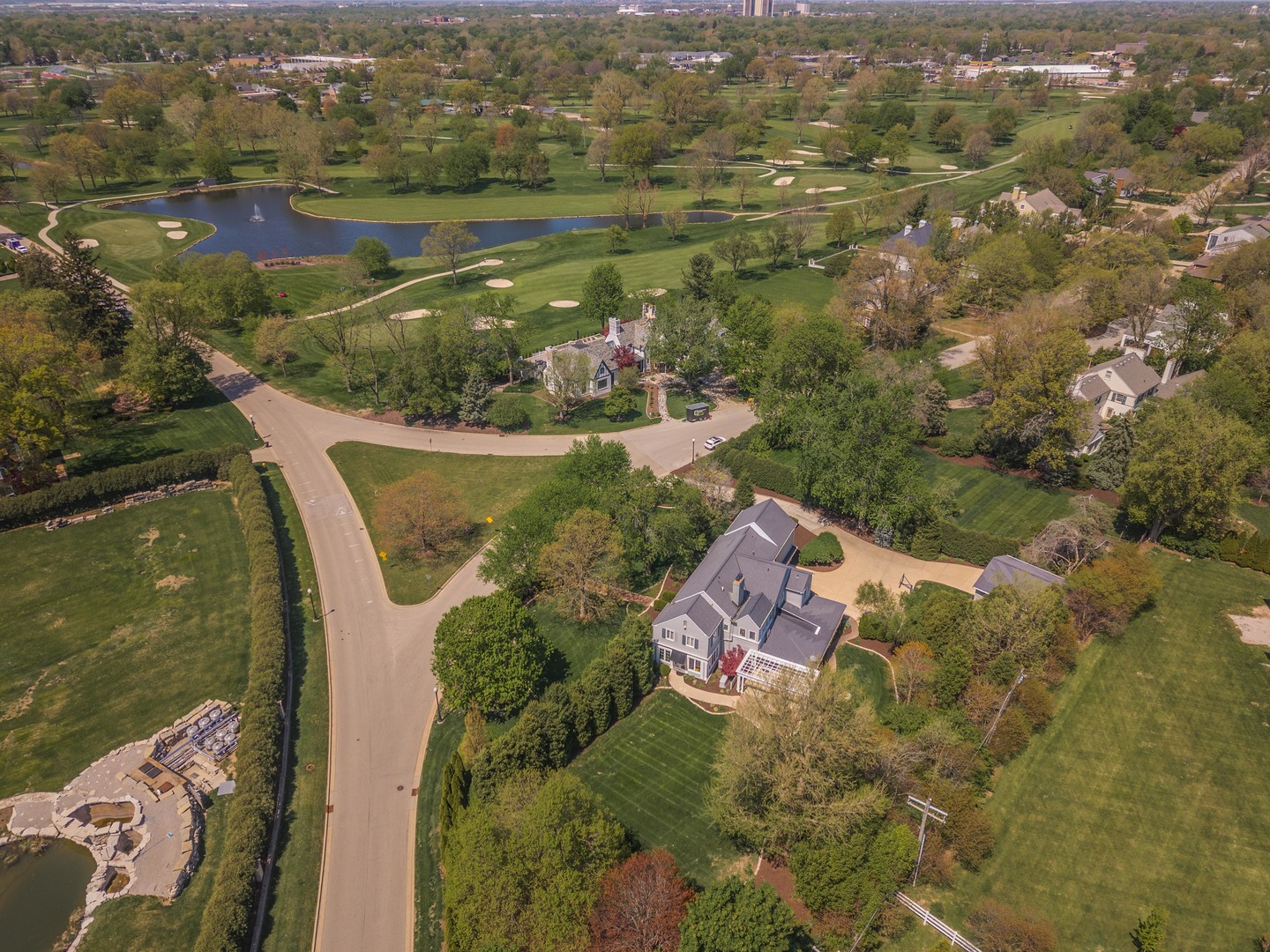 27 Country Club Place, Bloomington, IL 61701