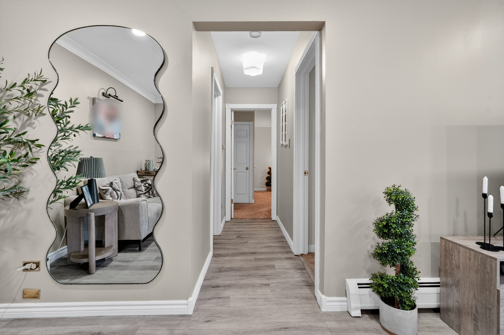 2638 N WINDSOR Drive #102, Arlington Heights, IL 60004