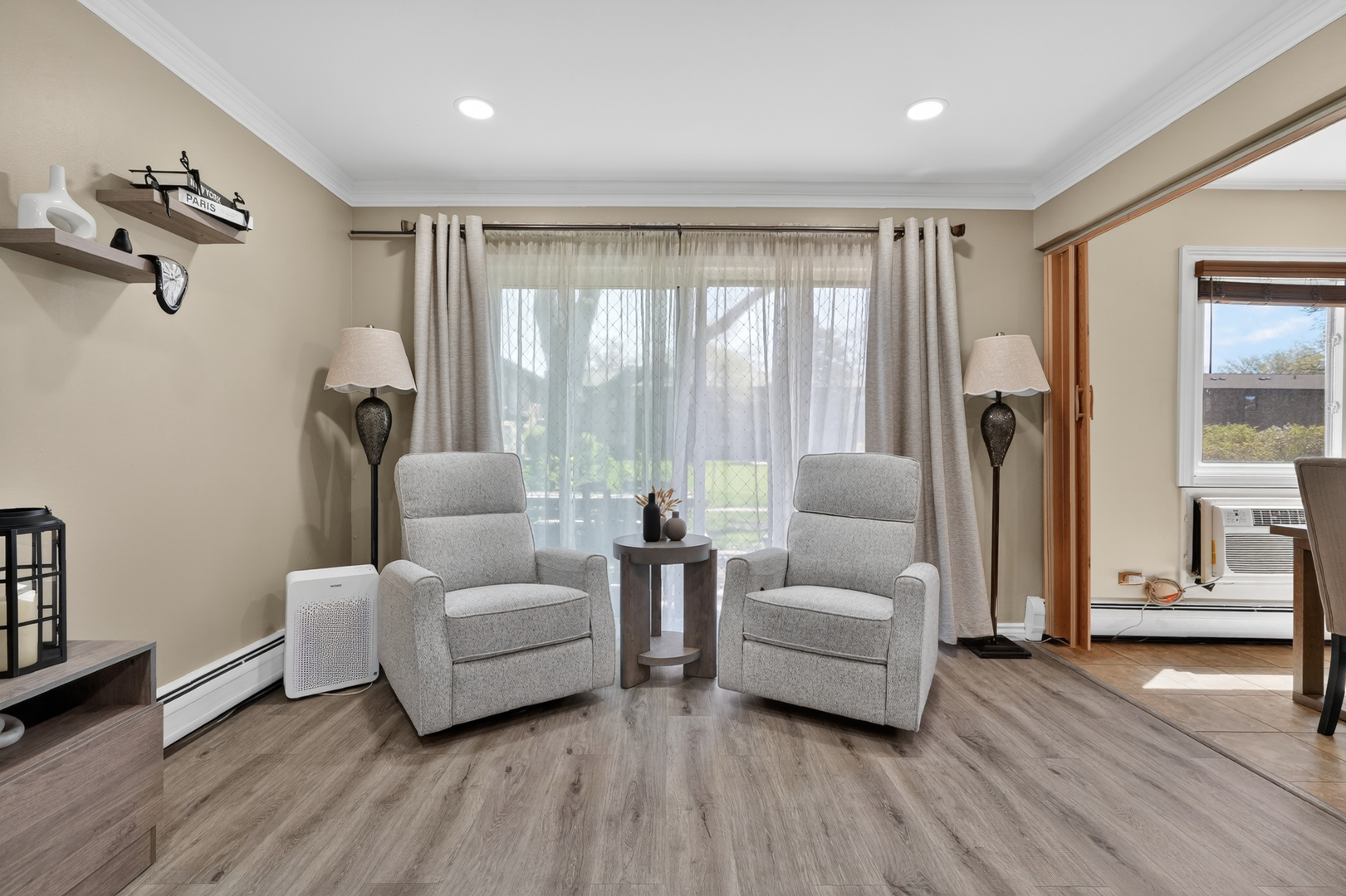 2638 N WINDSOR Drive #102, Arlington Heights, IL 60004