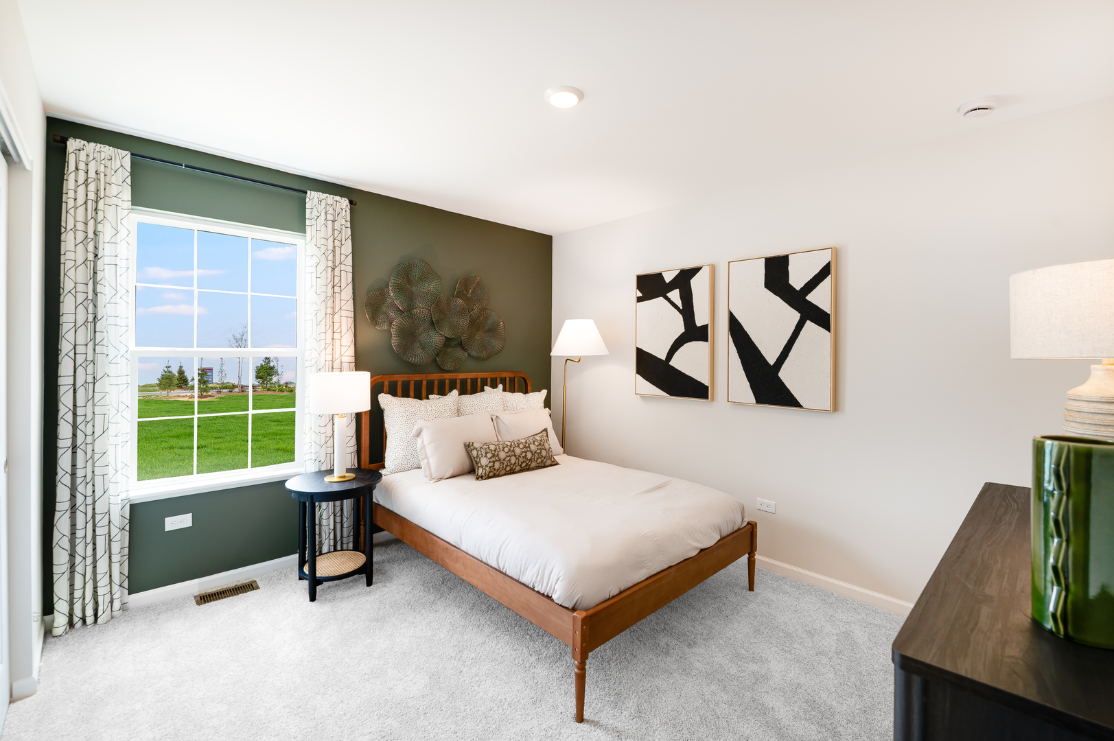 158 Blazing Star Trail, Oswego, IL 60543