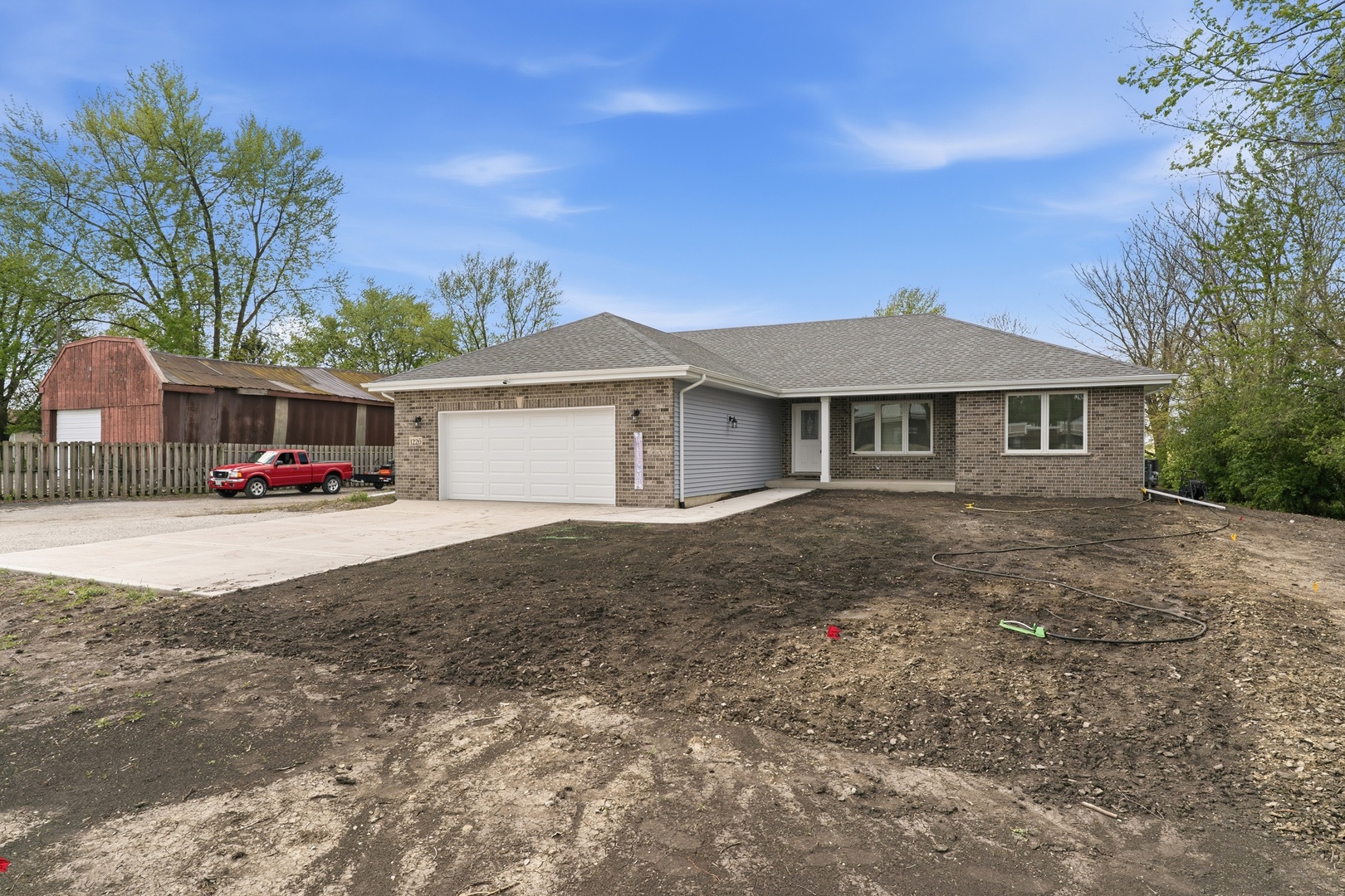 1220 Dixie Highway, Beecher, IL 60401
