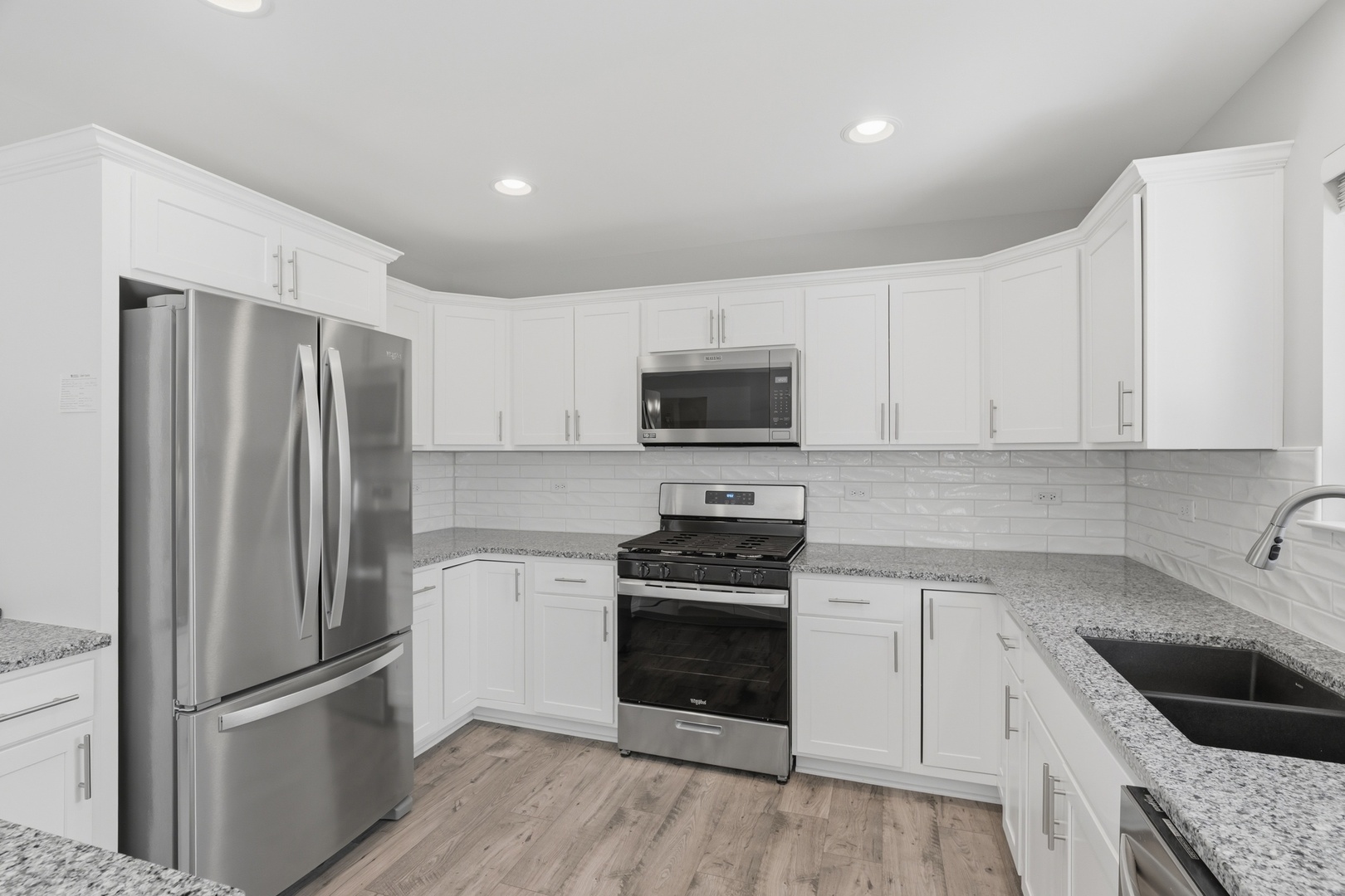 1220 Dixie Highway, Beecher, IL 60401