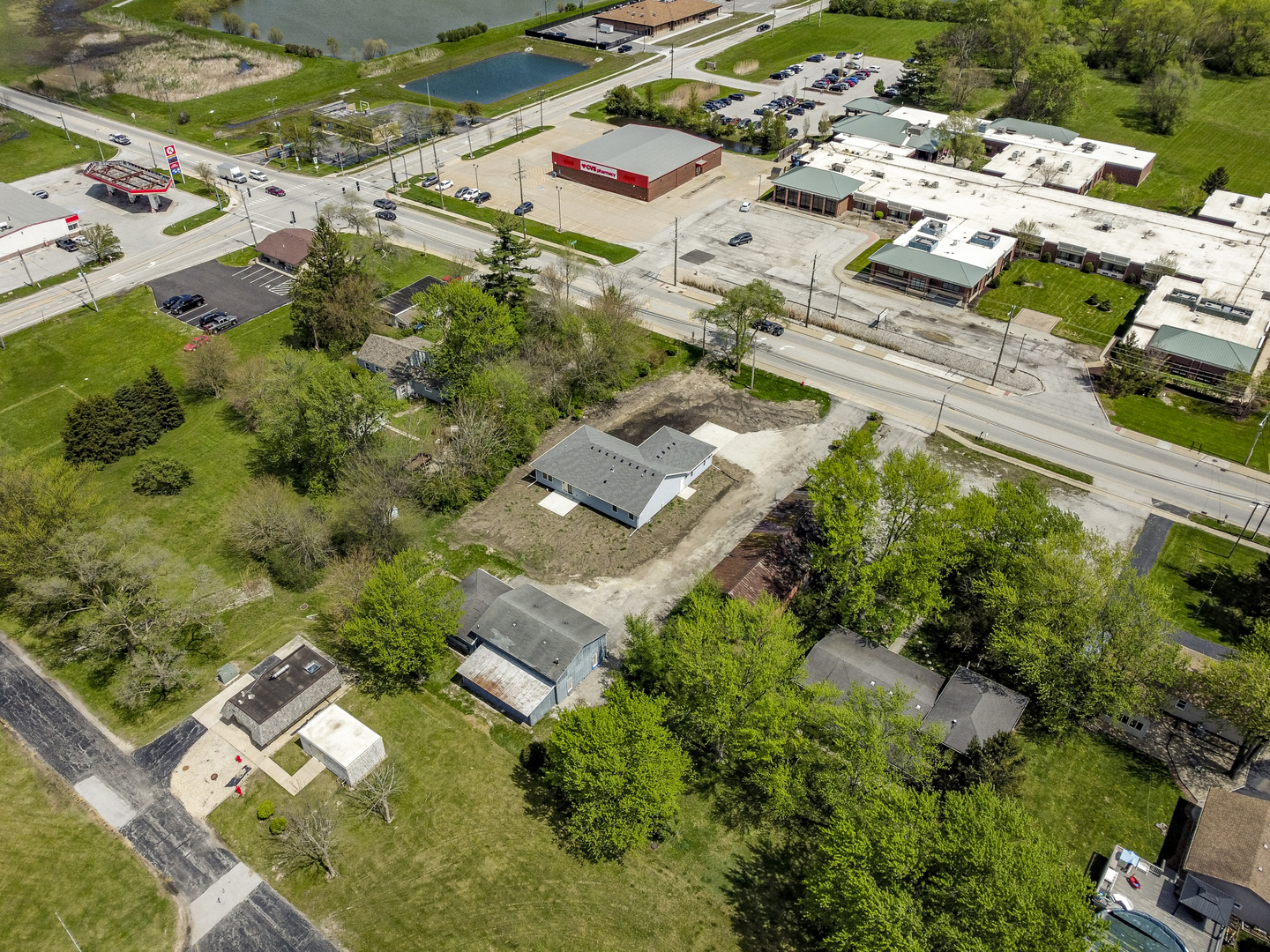 1220 Dixie Highway, Beecher, IL 60401