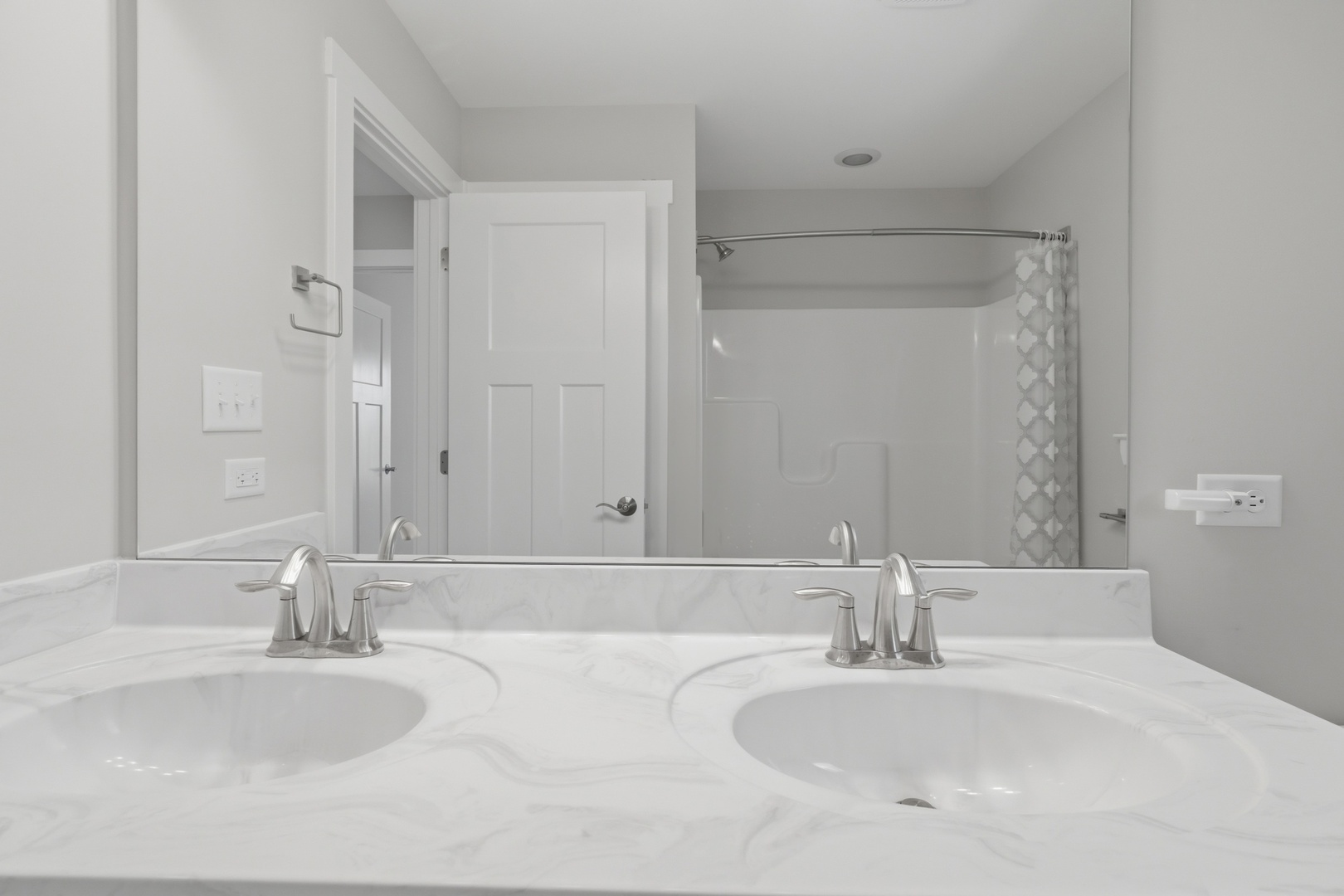 1220 Dixie Highway, Beecher, IL 60401