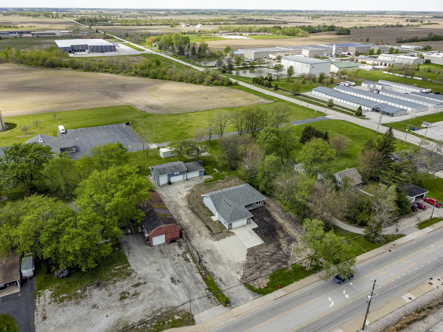 1220 Dixie Highway, Beecher, IL 60401