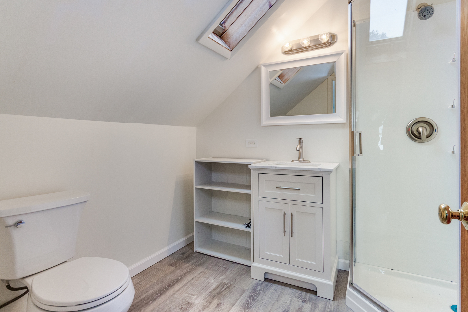 1319 Highridge Parkway, Westchester, IL 60154