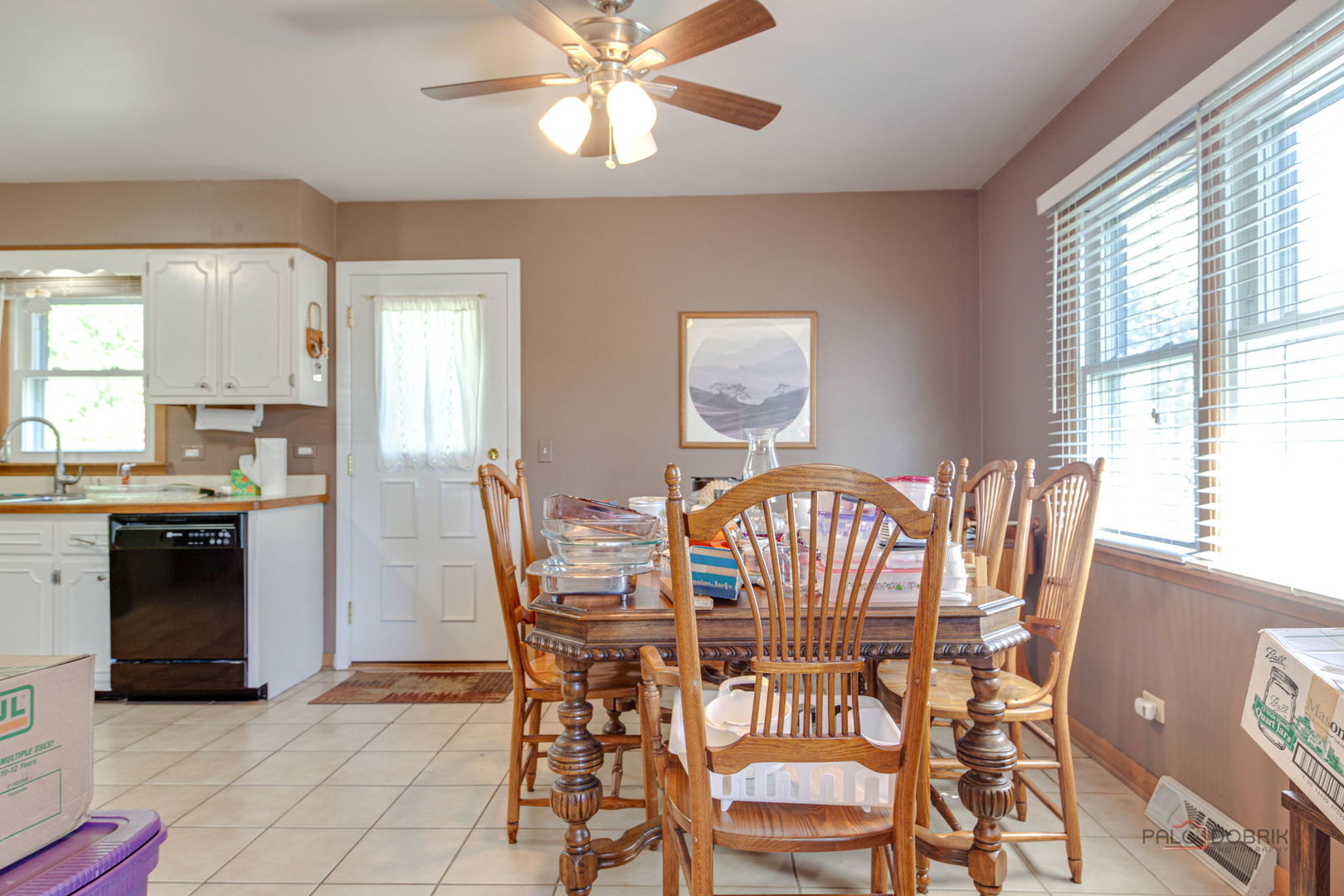 338 Ash Avenue, Wood Dale, IL 60191