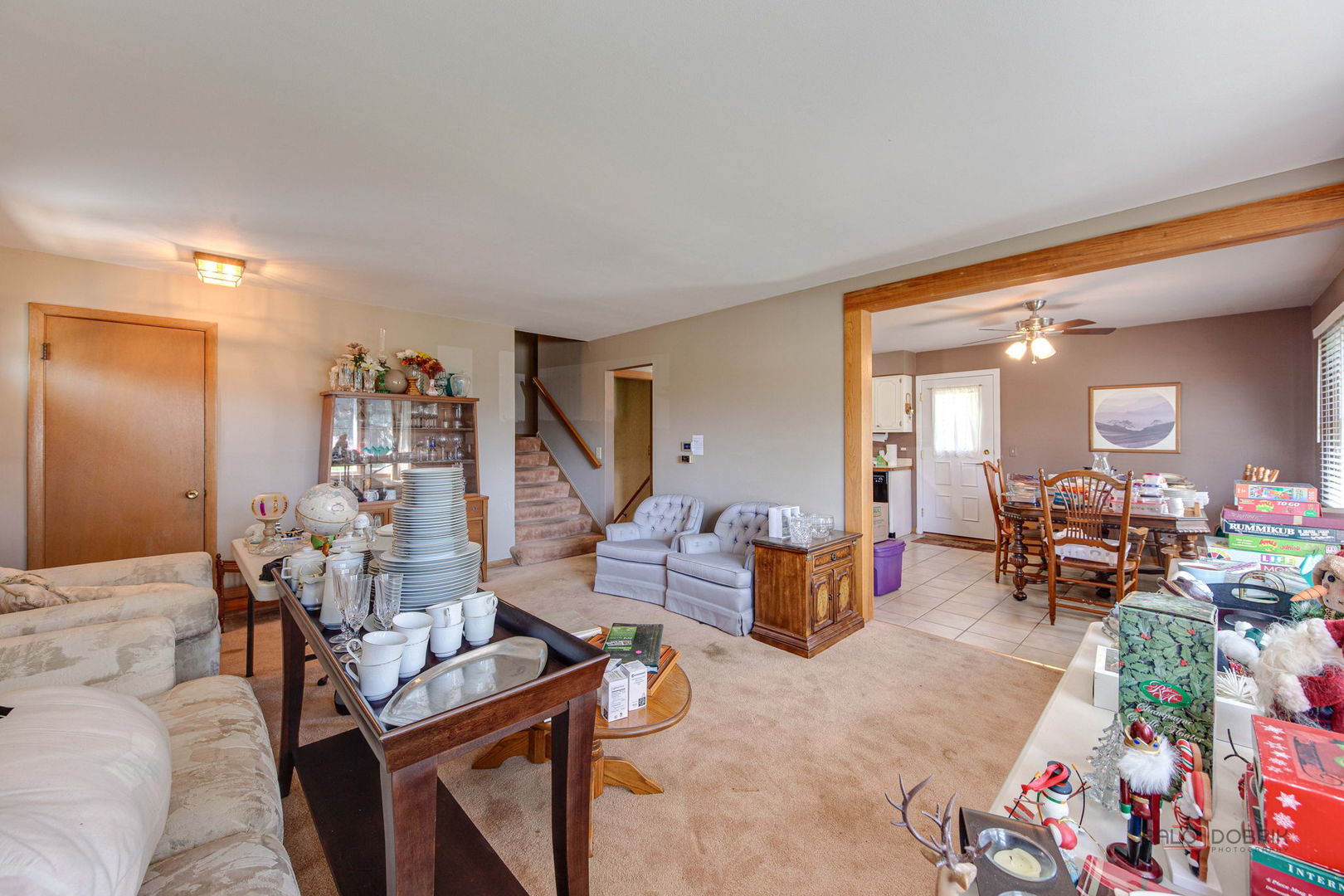 338 Ash Avenue, Wood Dale, IL 60191