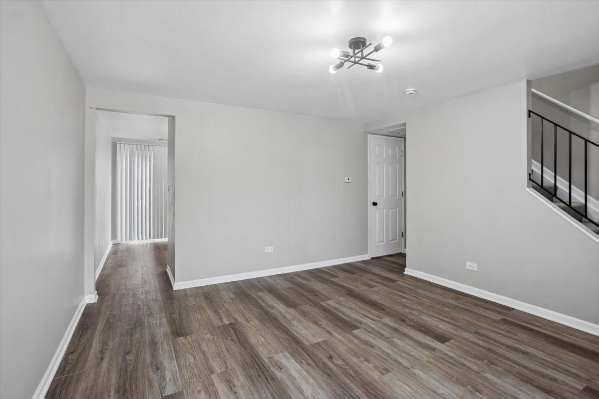 2151 Morningside Lane #C, Carpentersville, IL 60110