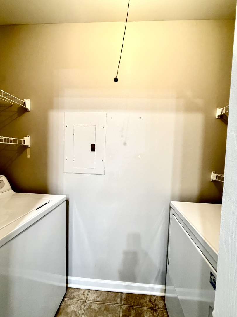 127 Glengarry Drive #307, Bloomingdale, IL 60108