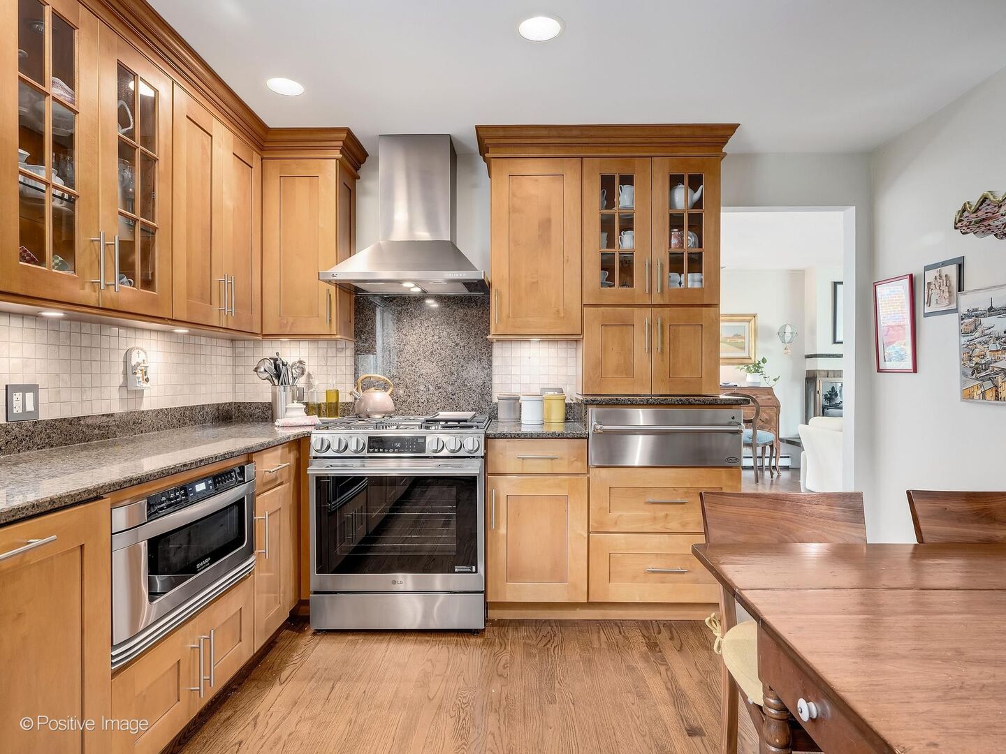 727 S Spring Avenue, La Grange, IL 60525