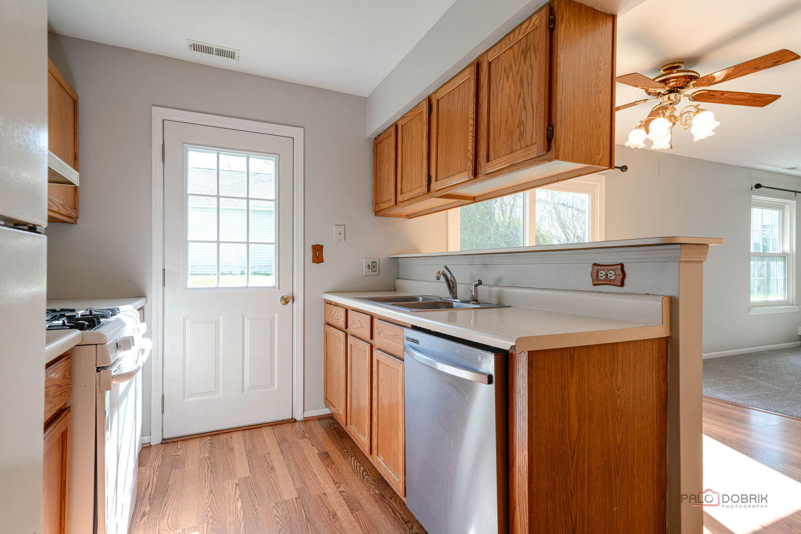 3020 Max Court, Island Lake, IL 60042