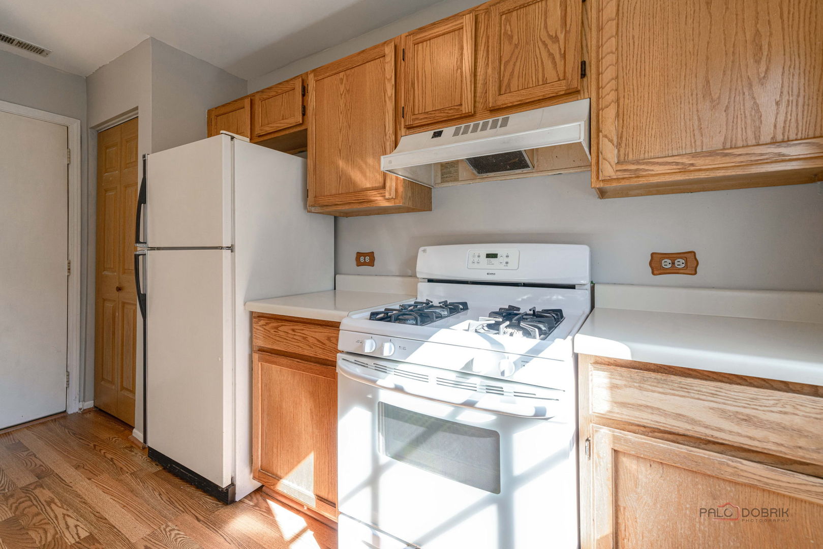 3020 Max Court, Island Lake, IL 60042